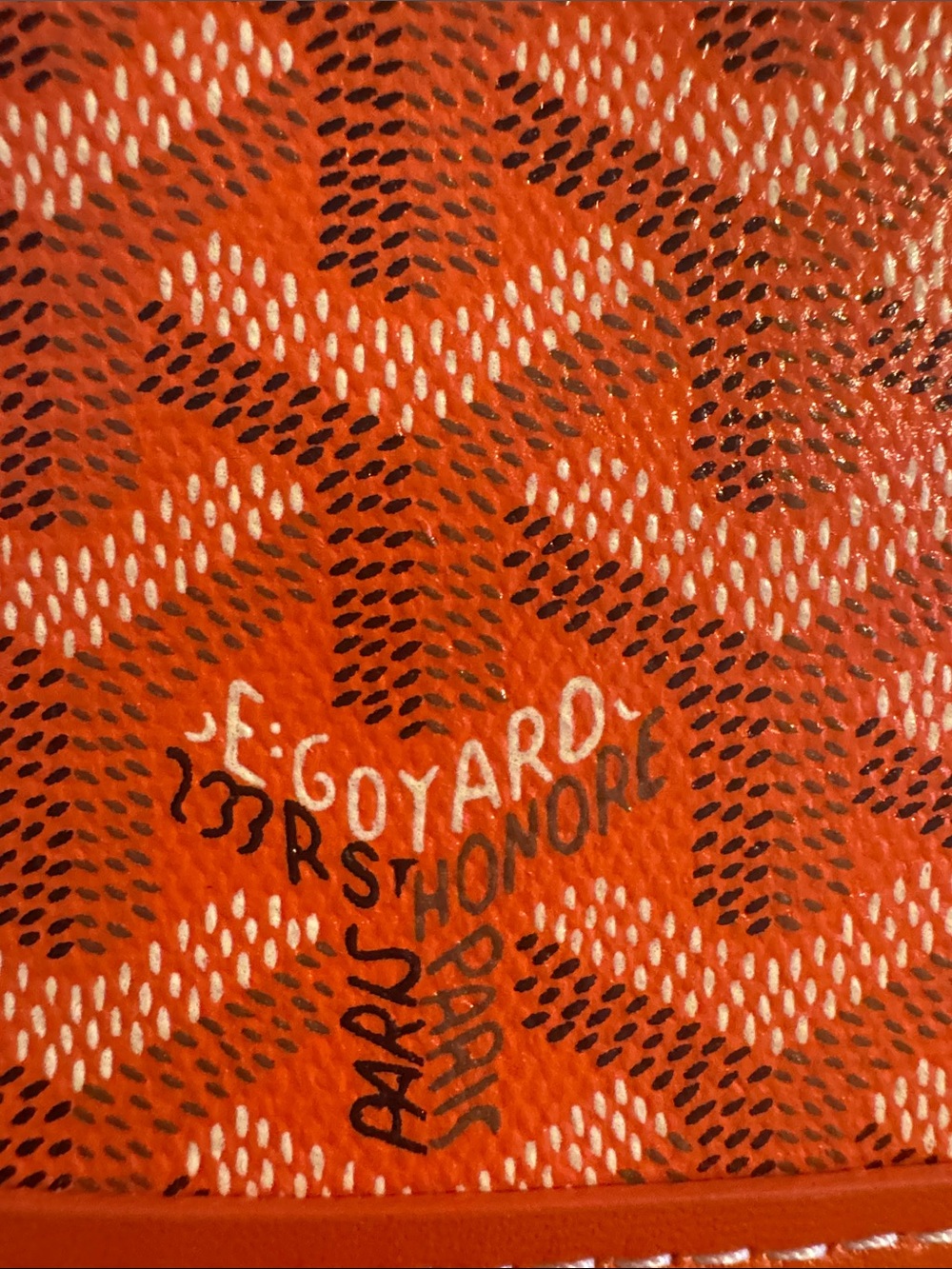 Fashion Orange Chevron Snap Pouch EEEUC LIKE NEW - Picture 10 of 10